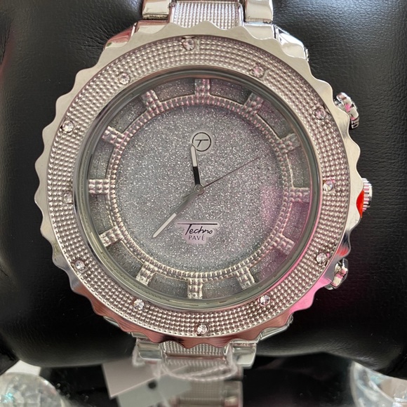 Men’s bling iced out silver flashy cuban watch - Picture 3 of 5